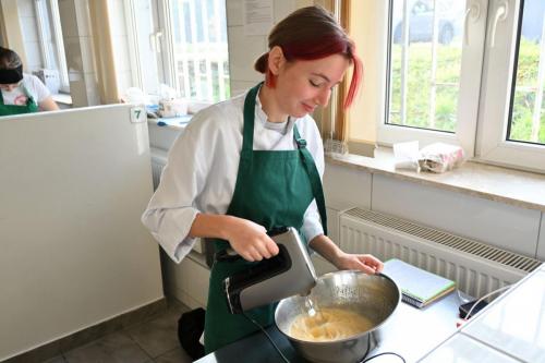 konkurs-gastronomiczny-uczen-na-maksa-zaklete-w-dyni-18