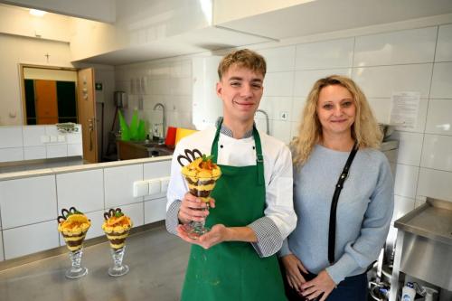 konkurs-gastronomiczny-uczen-na-maksa-zaklete-w-dyni-27