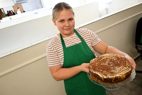 konkurs-gastronomiczny-uczen-na-maksa-zaklete-w-dyni-33