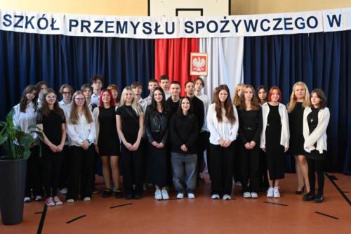 slubowanie-klas-pierwszych-2024-12
