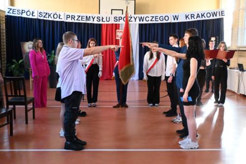 slubowanie-klas-pierwszych-2024-2a