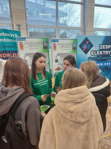styczniowe-targi-szkol-zawodowych-w-meliorku-2025-10