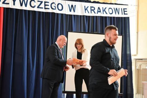 zakonczenie-roku-szkolnego-2024-2025-18