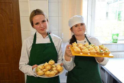 14-cukiernicy-1TB-babeczki-kruche-z-kremem-patissiere