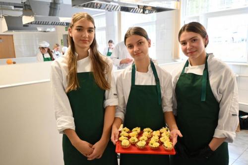 15-cukiernicy-1TB-babeczki-kruche-z-kremem-patissiere