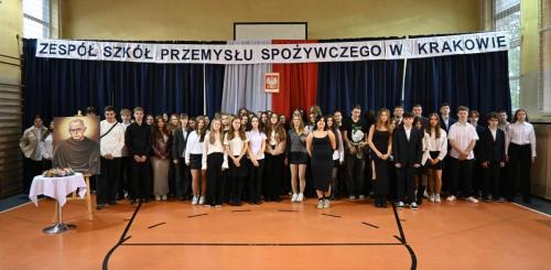 slubowanie-klas-pierwszych-2025-10