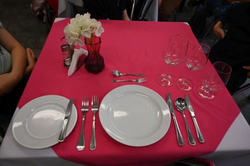 2025-11-27-warsztaty-pierniczki-pokaz-nakrywania-stolu-23