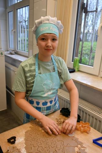 2025-11-27-warsztaty-pierniczki-pokaz-nakrywania-stolu-8