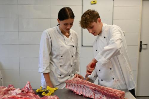 2025-10-17-3TB-warsztaty-rozbioru-poltuszy-wieprzowej-15