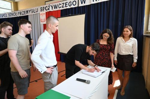zakonczenie-roku-szkolnego-2025-2026-38